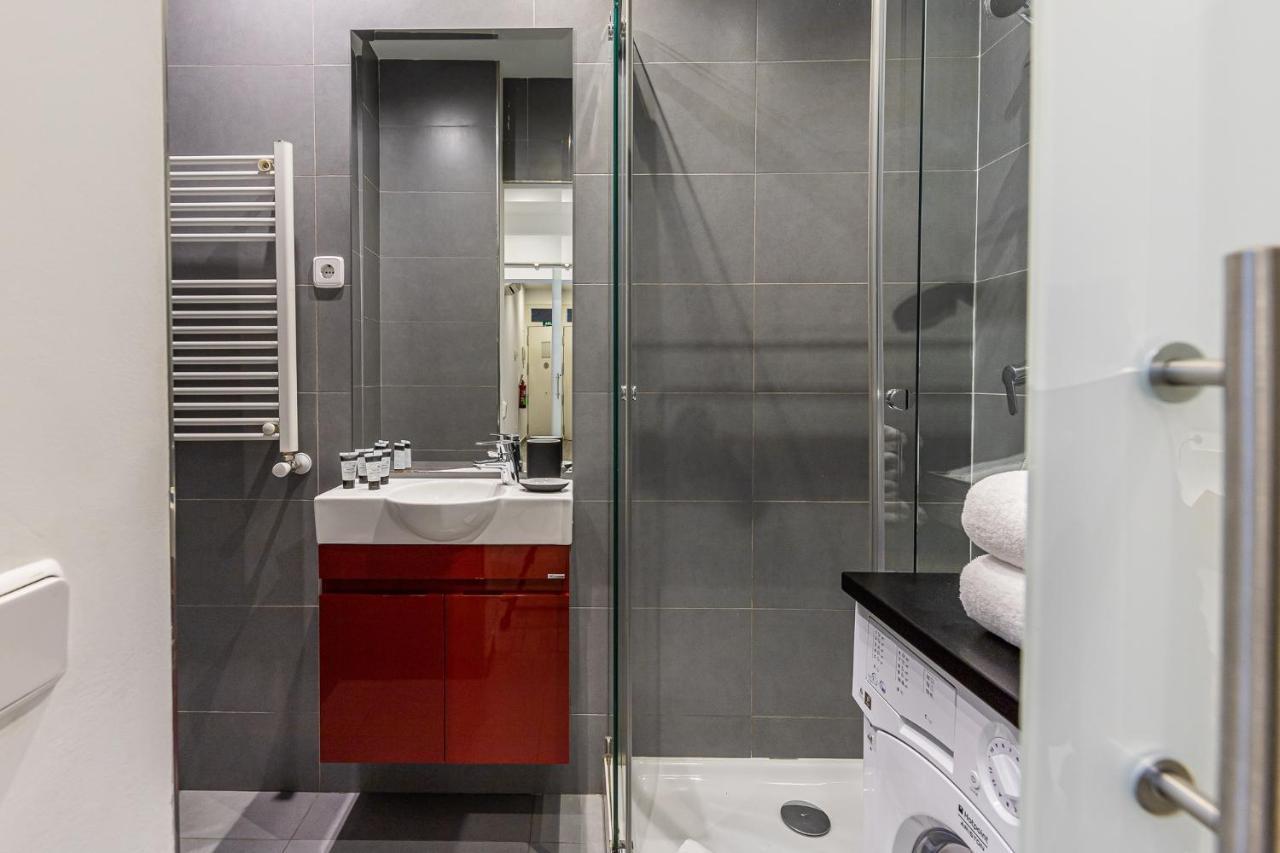 Apartamento Waou Gran Via II - Alquiler Corta Duracion Madrid Exterior foto